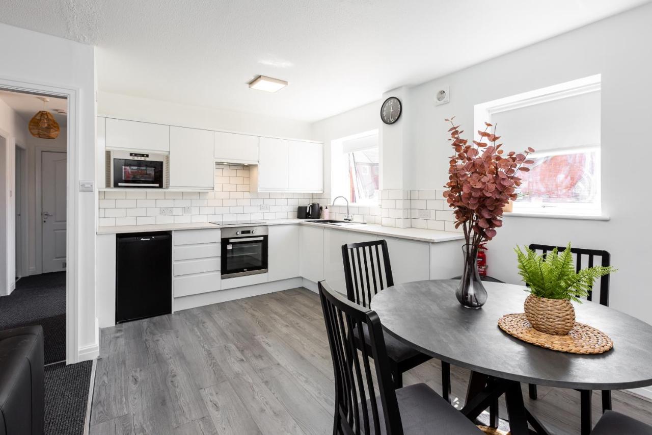 Princes - 2 Bedrooms Parking Wi-Fi - Cozy Pads Preston  Exterior photo